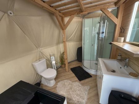 Glamping - Igloo II